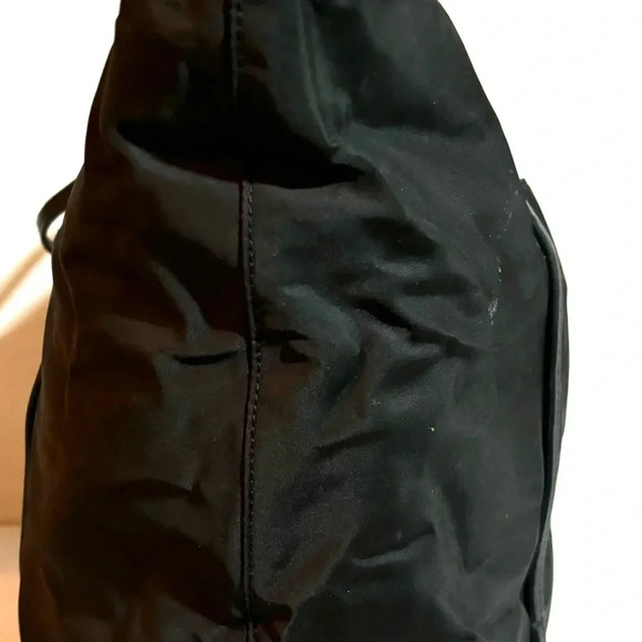 Tumi black nylon shoulder handbag - Picture 4 of 11